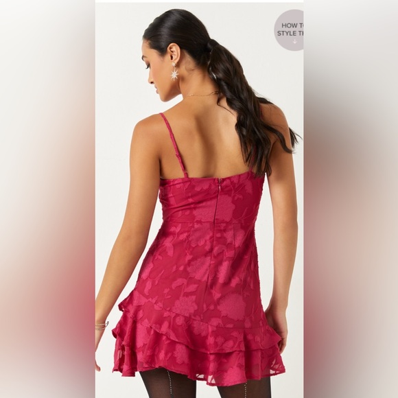 Francesca's NWT Christian Jacquard Ruffle Hem Mini Dress -‎ Pink - Picture 4 of 4